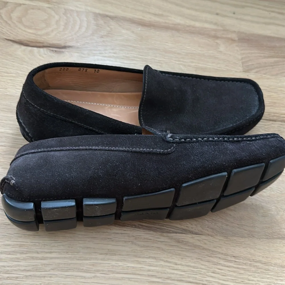 PRADA men's dark brown suede leather slip-on driving moccasins size 10, unworn